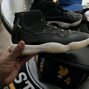 THESE ARE SIZE 8 1/2...HAS A LIL MILEAGE ON THEM BUT IN DECENT SHAPE